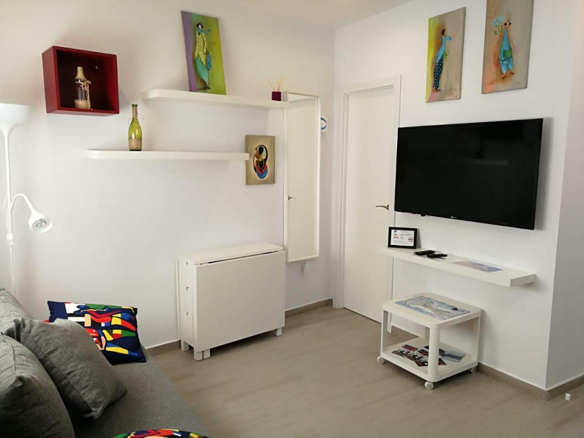 Apartamentos Playa Benitez เซวตา ภายนอก รูปภาพ