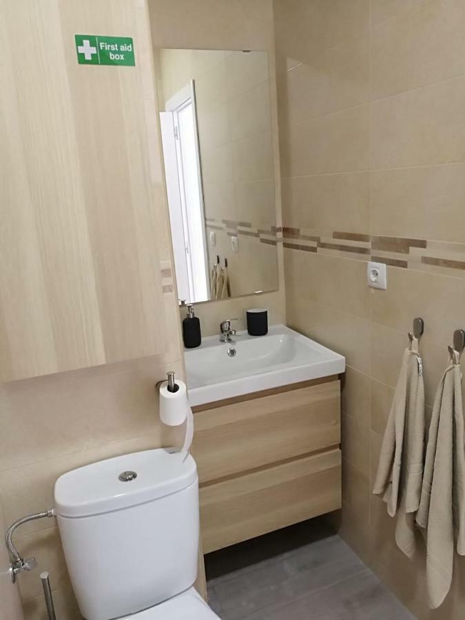 Apartamentos Playa Benitez เซวตา ภายนอก รูปภาพ
